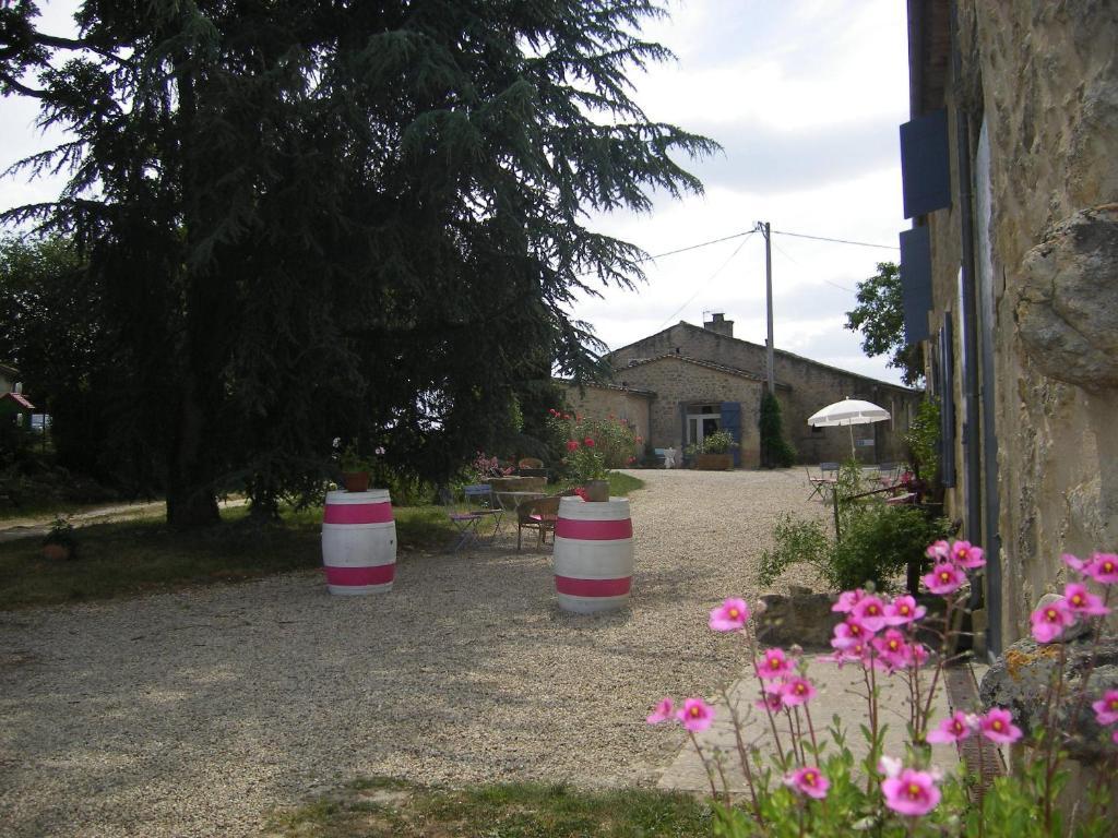 Château de Crécy Bed and Breakfast Romagne  Exterior foto